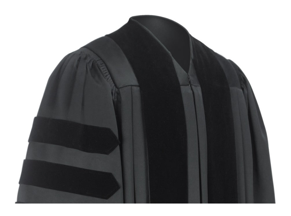 Deluxe Faculty Graduation Tam & Gown Package